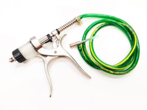 Multiaplicador automático capacidad 10 ml., regula.de 2 a 10ml