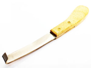 Cuchillo para cascos (reneta), mango madera, Derecha.
