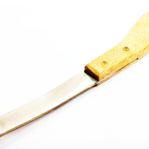 Cuchillo para cascos (reneta), mango madera, Derecha.