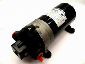 Bomba para agua 12V – 330 lt./h., presión 11,2 Kg,/cm2